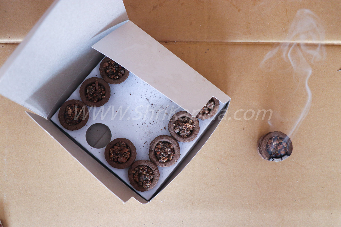 Gober Guggal Dhoop Cups | Cow Dung & Guggal Based Natural Dhoop Cups | For Puja, Meditation & Spiritual Use